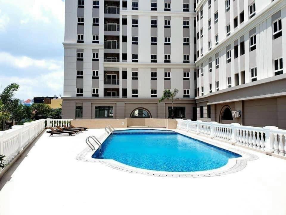 Can Ho Cao Cap Imperial Place Ho Chi Minh City Exterior photo